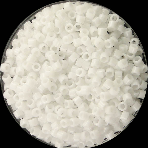 200 Chalk White 11/0 Delica