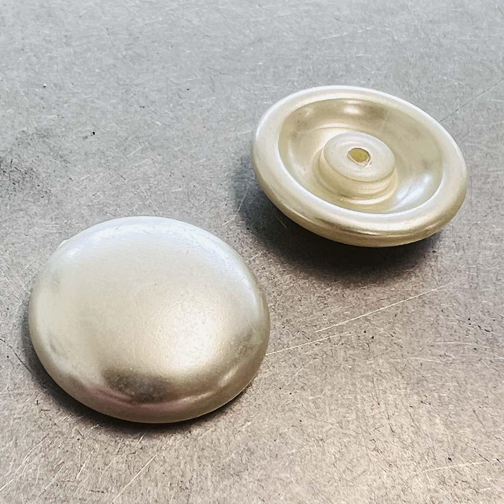 23MM Ivory Pearl Plastic Topper Cabochon