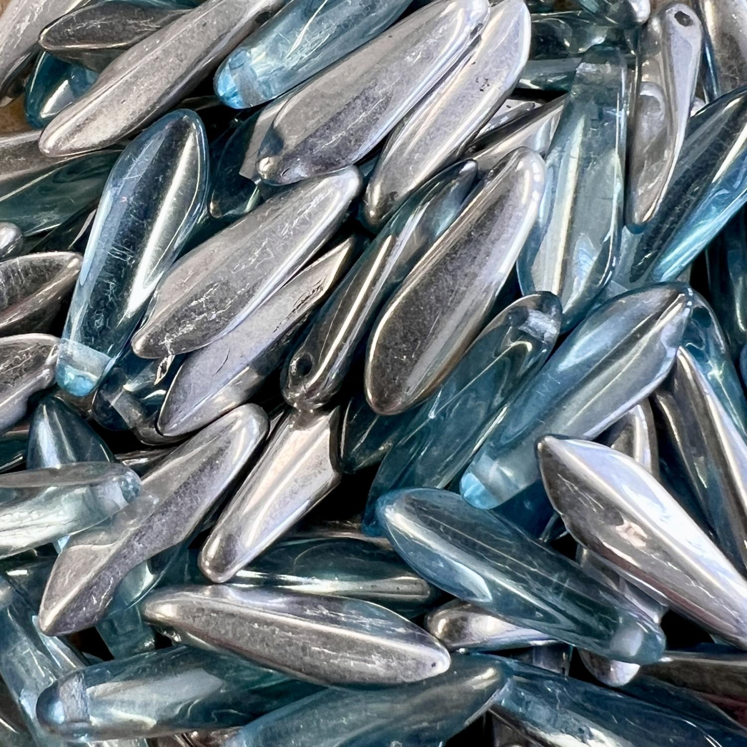 Aqua With Silver Dagger 16x5MM Dagger