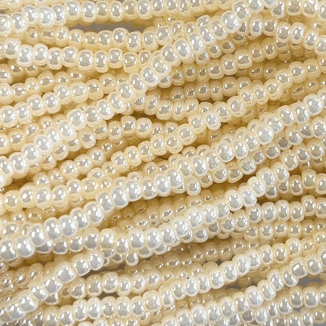 Cream Pearl 8/0 Seed Bead