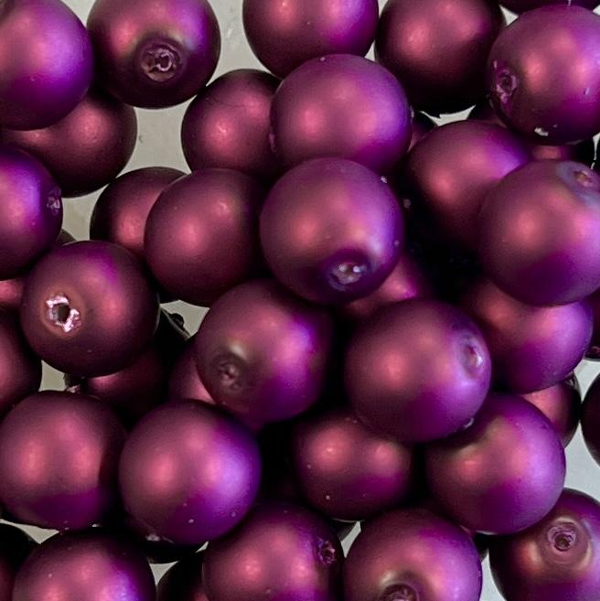 Matte Fuchsia Pearl 8MM Round Druk Ball