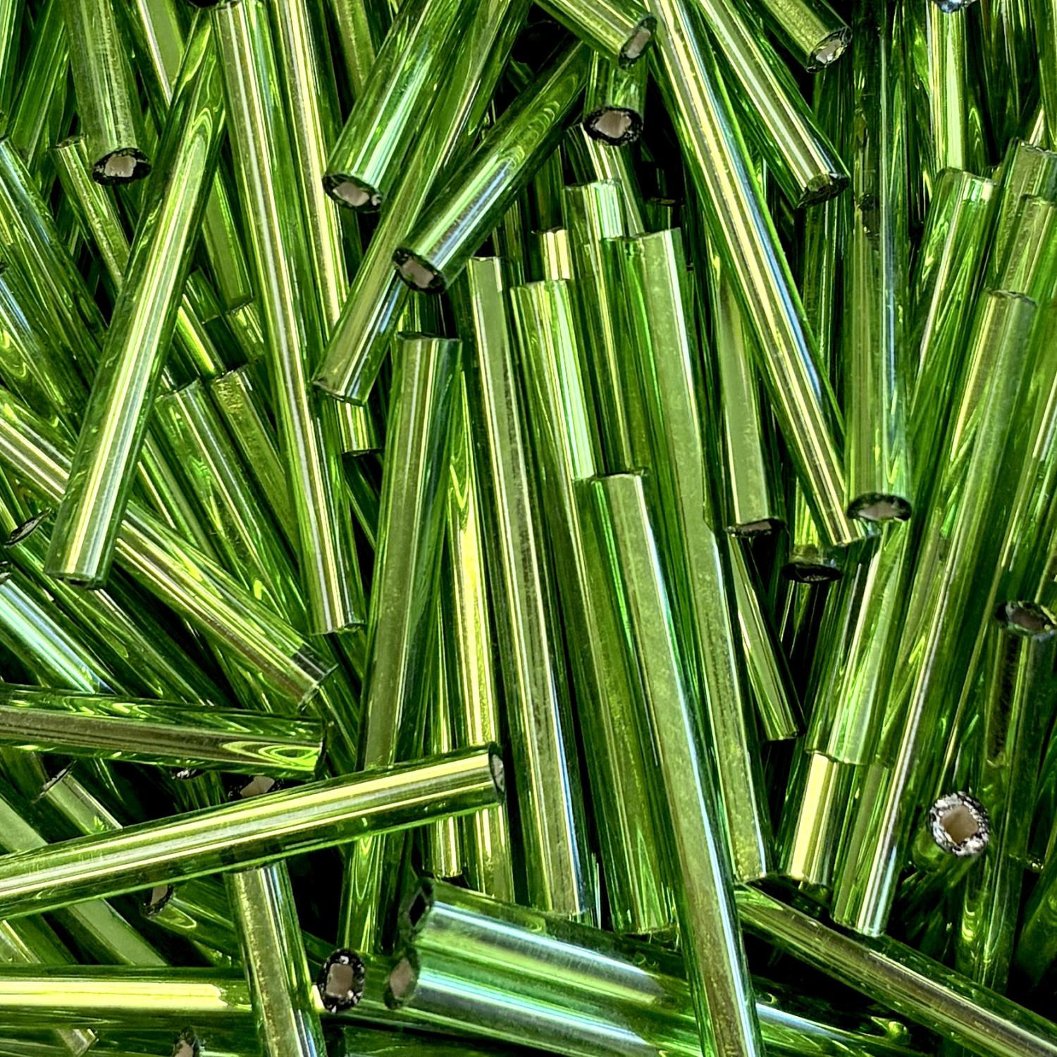 Peridot Silver Lined 25MM Bugle