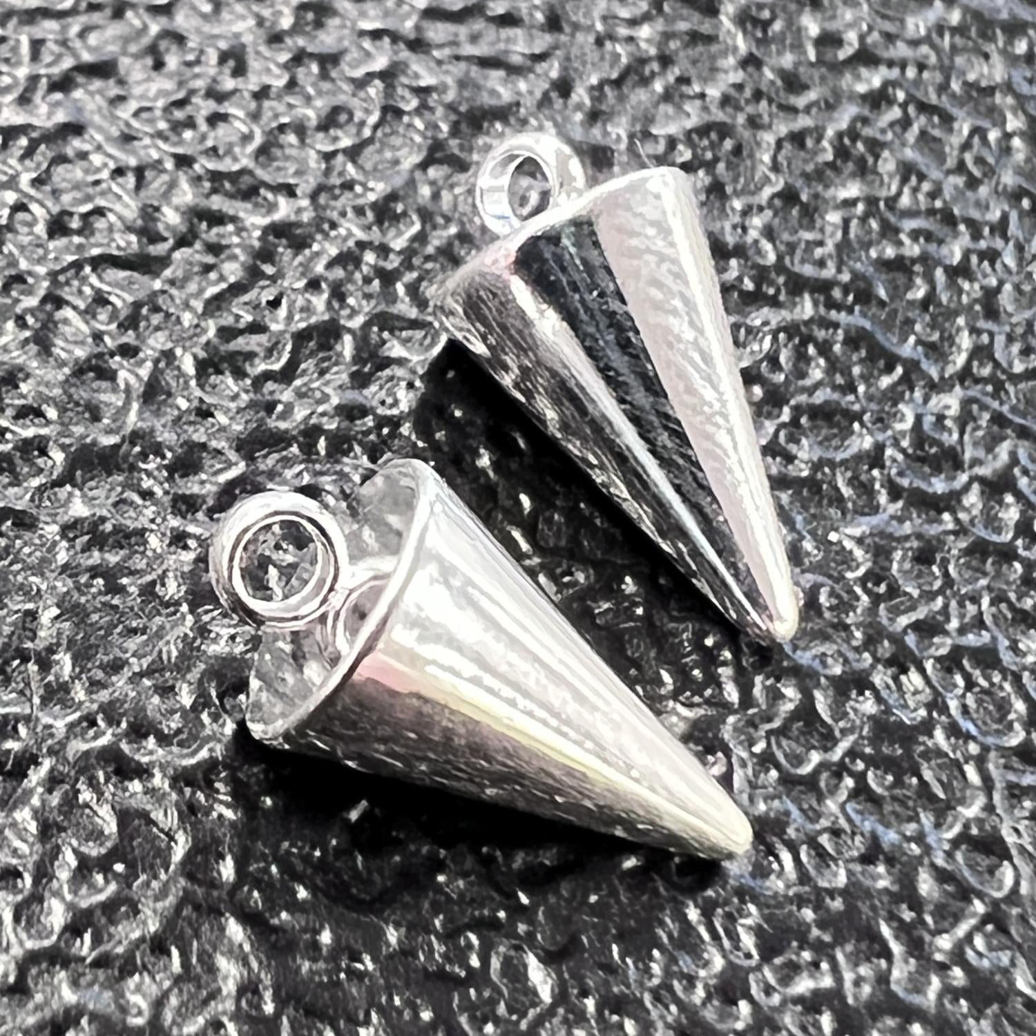 Silver Plate Stainless Steel 13.5x7MM Spike