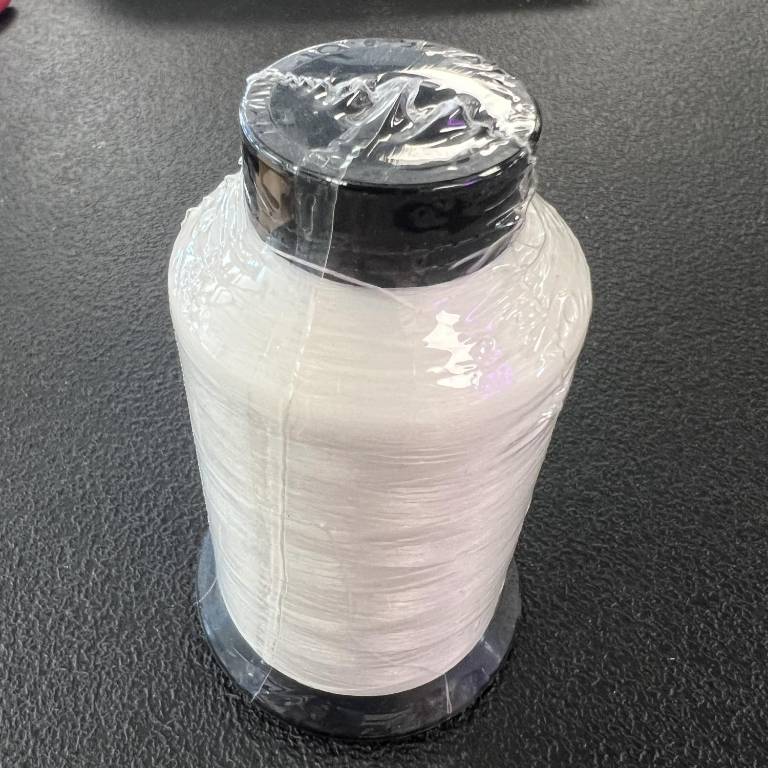 White Sz OO (Xtra light) Nymo Thread Cone