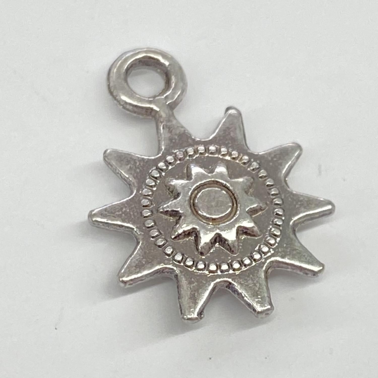 Antique Copper Plate 23MM Sunface with Loops