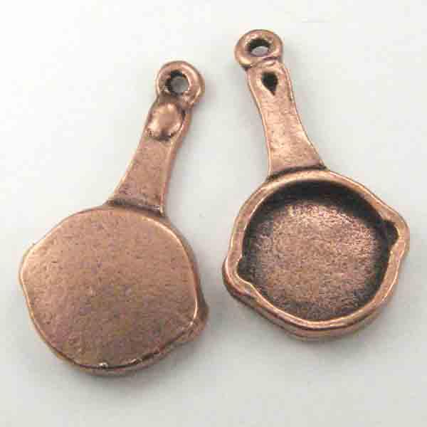 Antique Copper Plate 23x15MM Cast Frying Pan