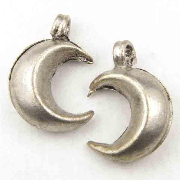 Antique Silver 17x12MM Hollow Crescent Moon