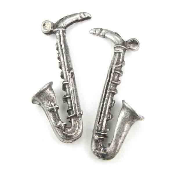 Antique Silver 31x18MM Saxaphone