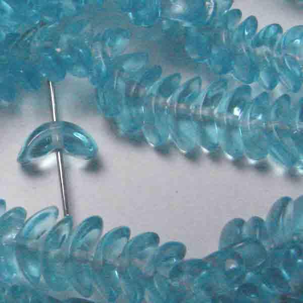 Aqua 8x4MM Crescent Wing