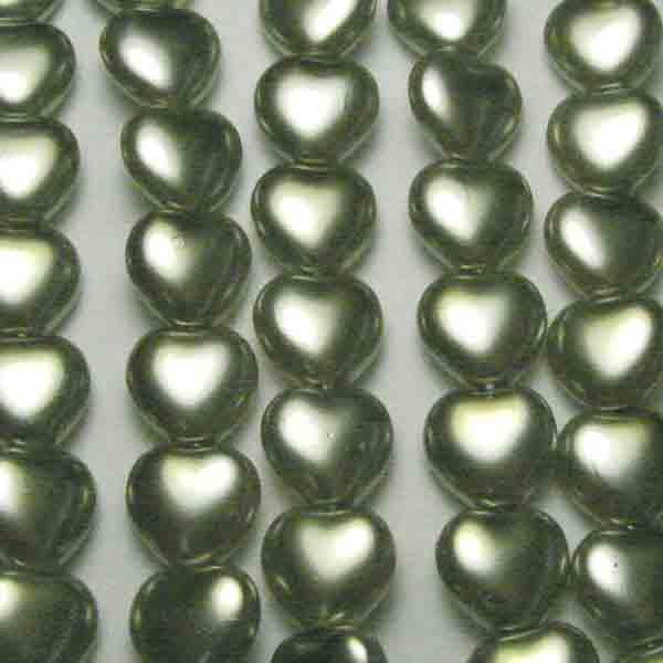 Avocado 8MM Pearlized Heart