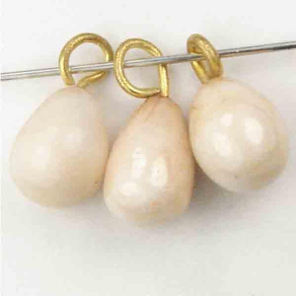 Beige Cream Lustre Wired Tear 10X7MM