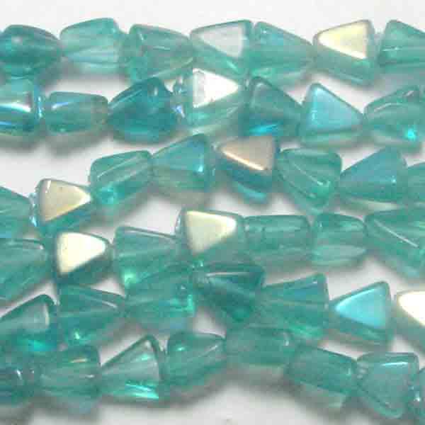 Blue Zircon Ab 5MM Triangle Be