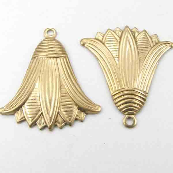 Brass 26x22MM Lotus Blossom