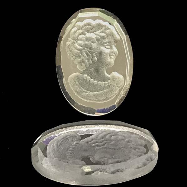 Crystal & White 18X13MM Mirrored