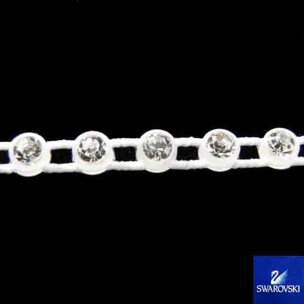 Crystal with White Rhinestoneone On