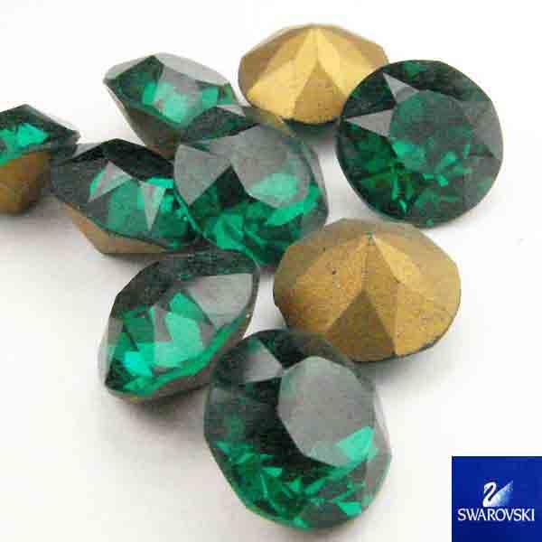 Emerald SS 48 (11MM) Vintage Swarovski Pointback Rhinestone