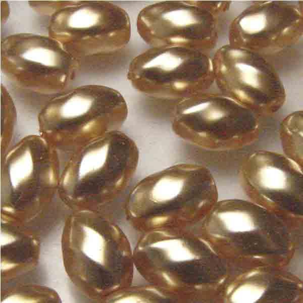 Gold Pearl 9X6MM Twisted Oval
