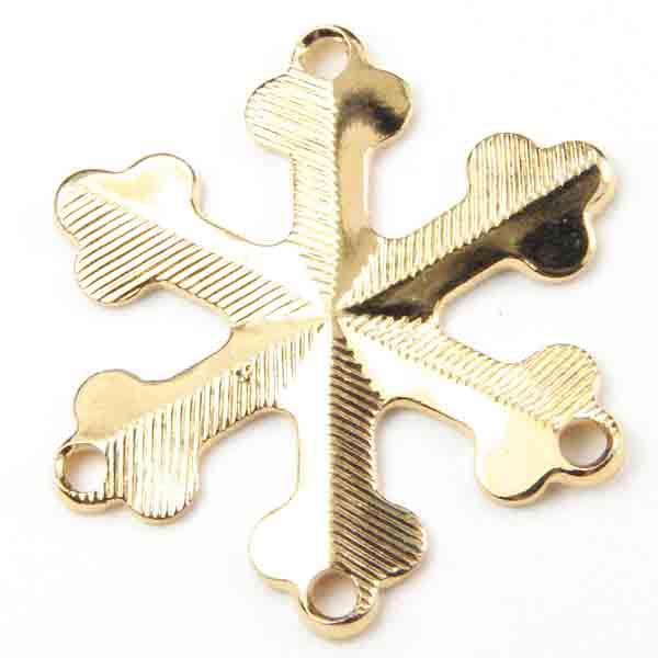 Gold Plate 18MM 4 Hole Snowflake