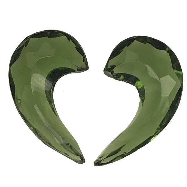 Green Tourm Tablecut 17X9MM Swoosh Shape