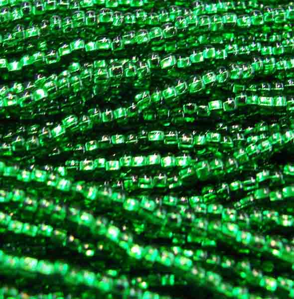 Kelly Green (Smaragd) Silver Lined 11/0 Seed Bead