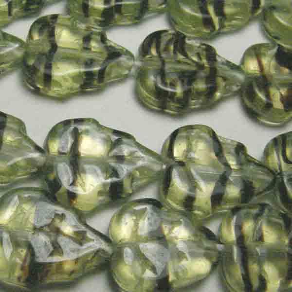 Light Olivine Tortoise 12x10MM Veined Leaf