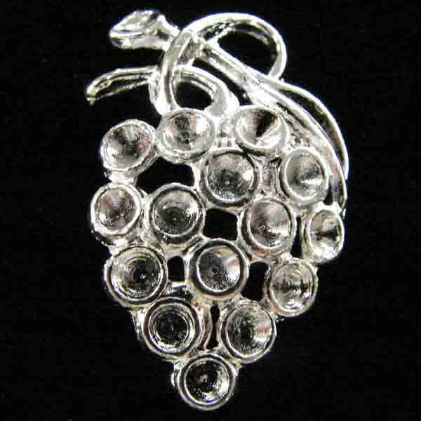 Right Facing 27x20MM Silver Plate Grape Cluster