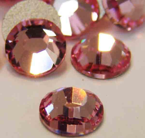 SS 30 (6MM) Light Rose Flatback Swarovski Rhinestone