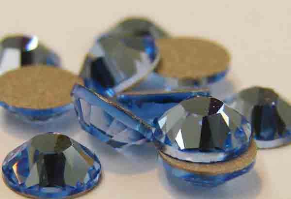 SS 34 (7MM) Light Sapphire Flatback Swarovski Rhinestone