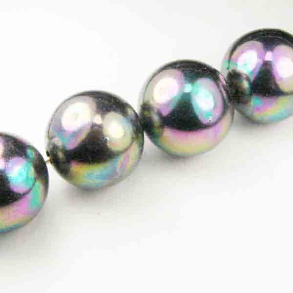 Scarabee 11MM Plastic Bead