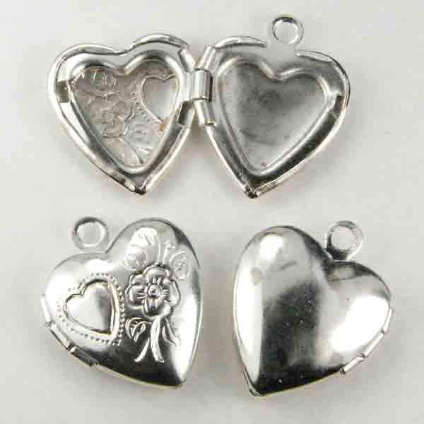 Silver Plate 21x20MM Floral Heart Locket