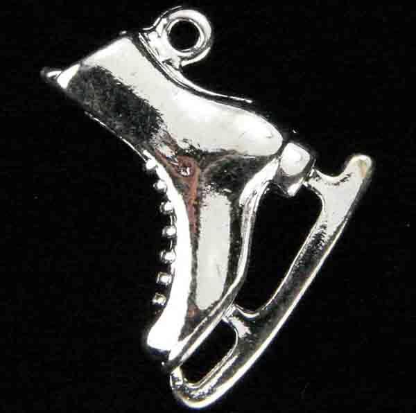 Silver Plate 19X17MM 3D Ice Skate