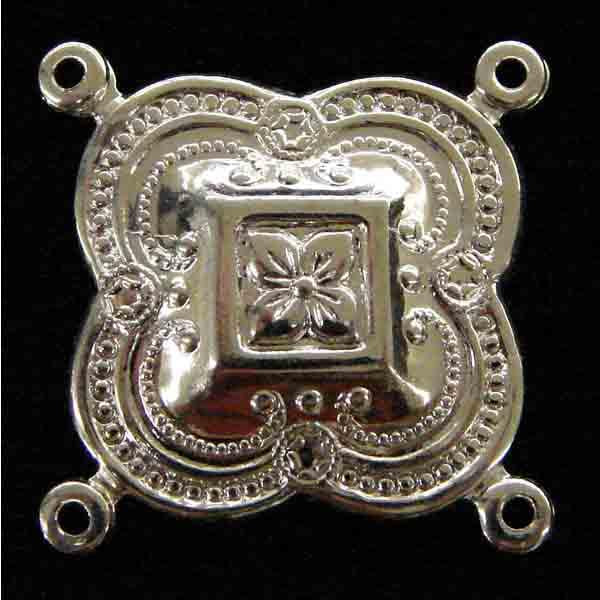 Silver Plate 20mm 4 Loop Connector