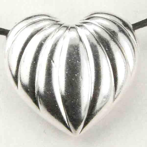 Silver Plate 20x23MM Corrugated Puffed Heart Pendant