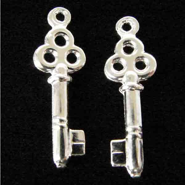Silver Plate 21x7MM Hollow Key