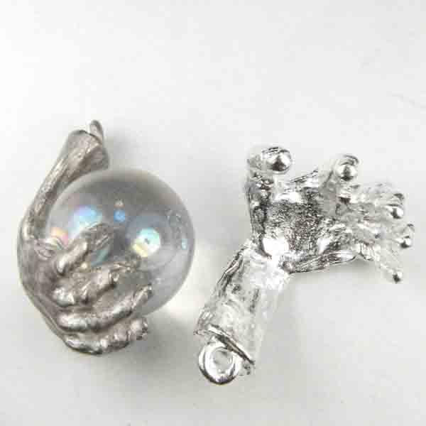 Silver Plate 24x17MM Cupped Wizard Hand