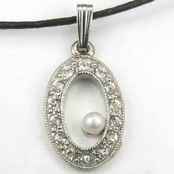 Vintage Silver Plate 27x12MM Rhinestone Oval Ring With White Pearl Inset