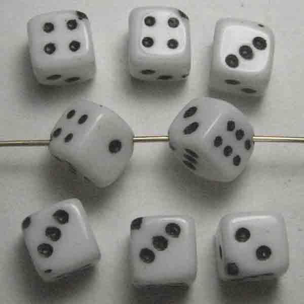 White With Black Detail 10MM Die (Dice)