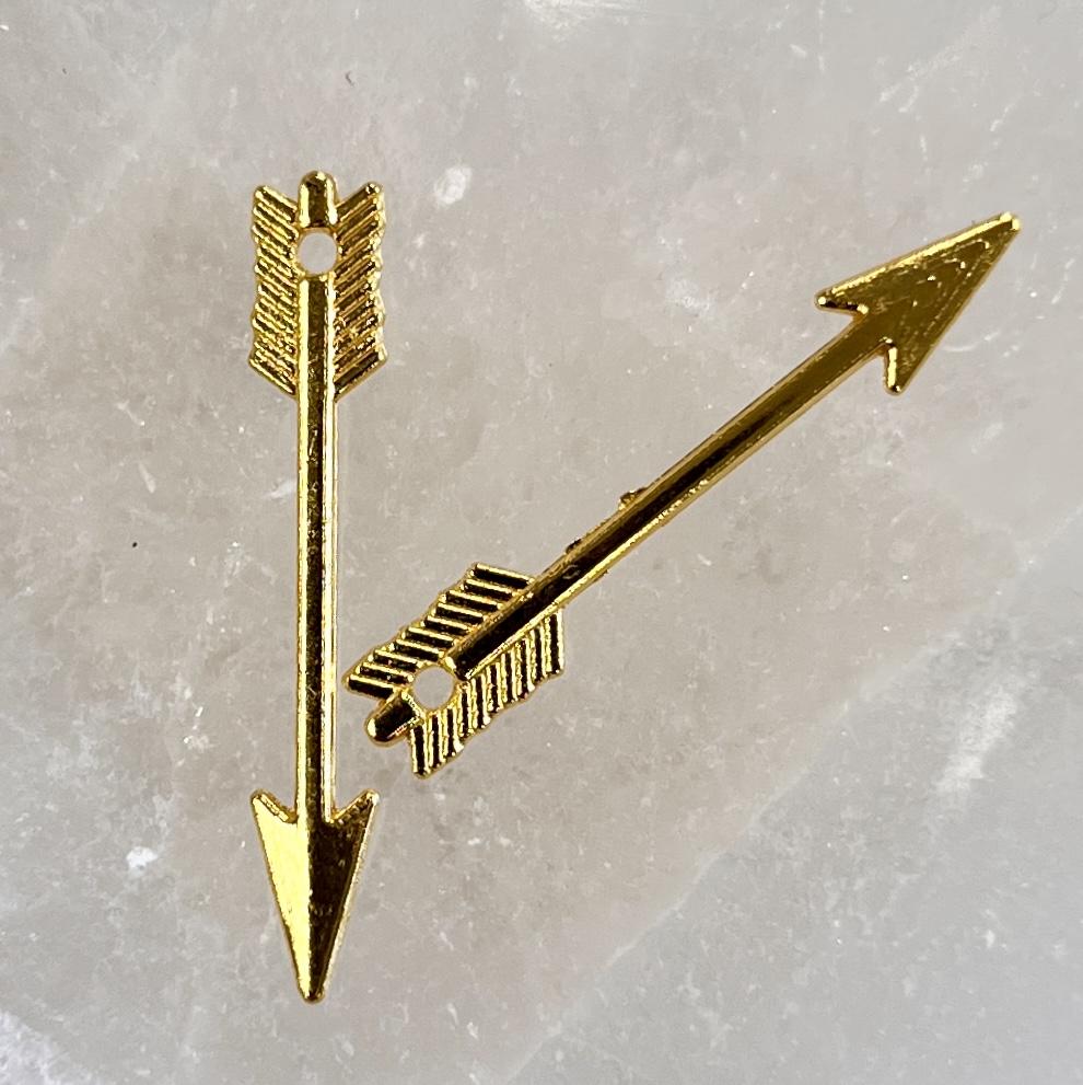 Gold Plate 30x5MM Arrow
