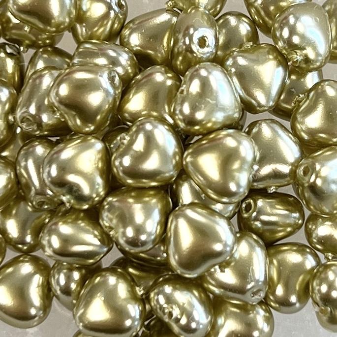 Avocado 6MM Pearlized Heart