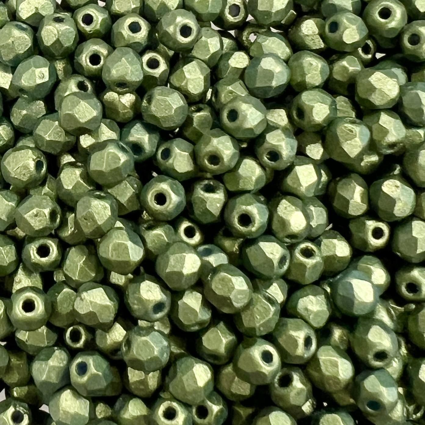 Fern Green Pearl 3MM Fire Polish Ball
