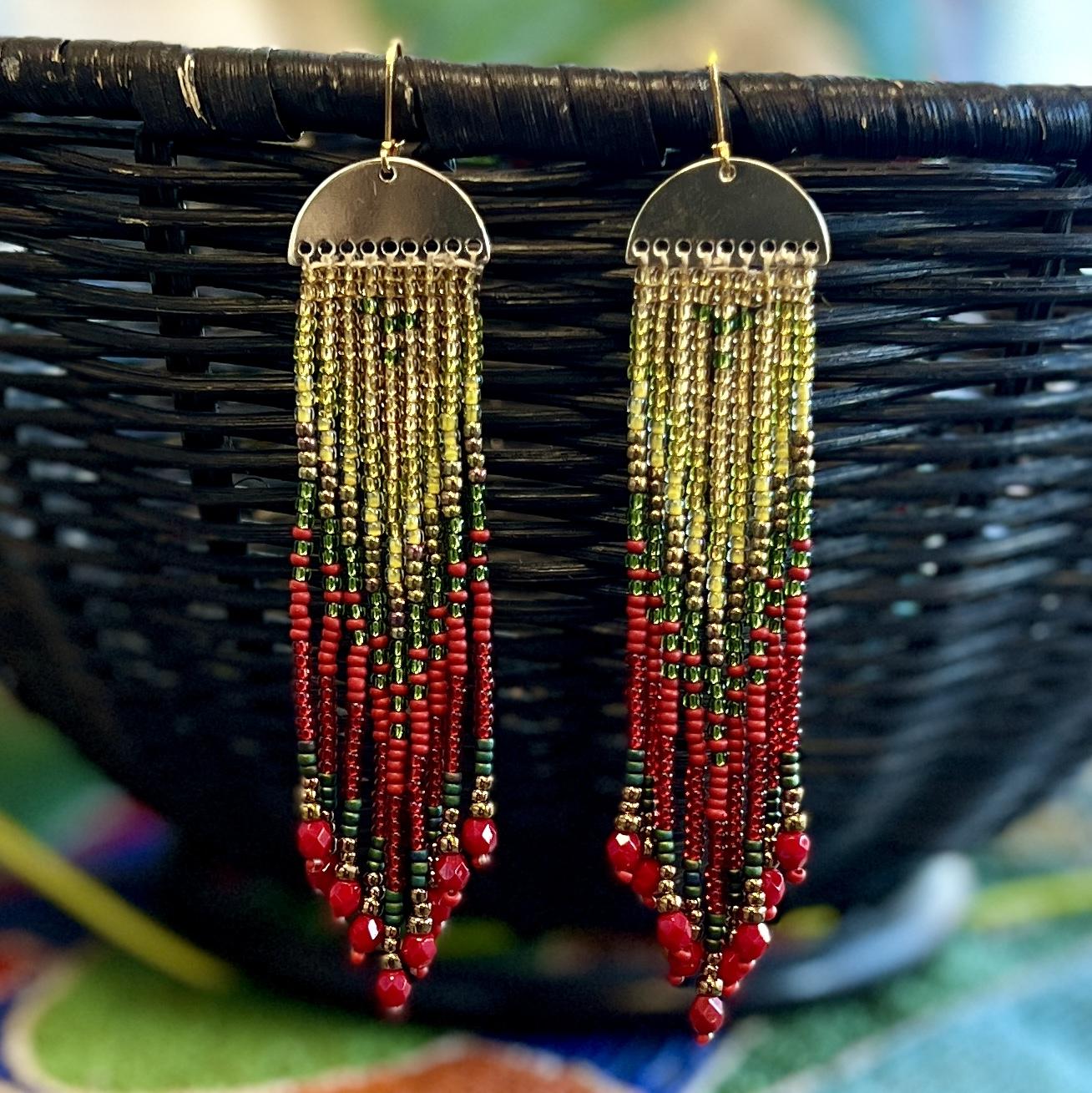 Fringe Delica Earring Class with Karen Saturday 01/11/2025