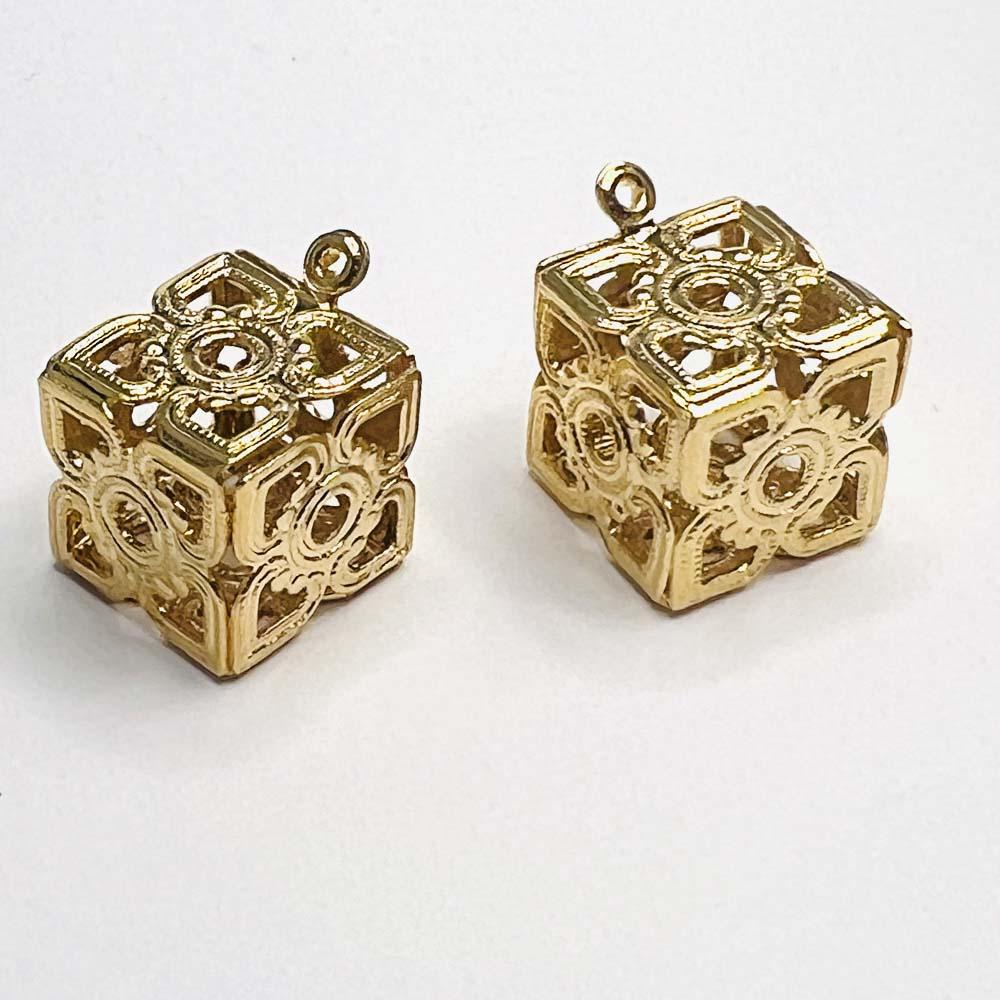 Gold Plate 12MM Fili Cube