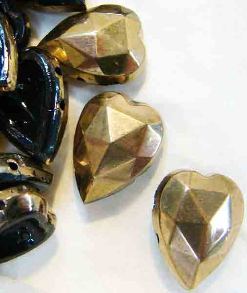 Antique Gold Sewon Heart 18X13