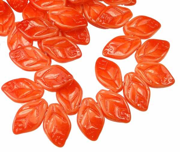 Pantone Orange 12x7MM Leaf