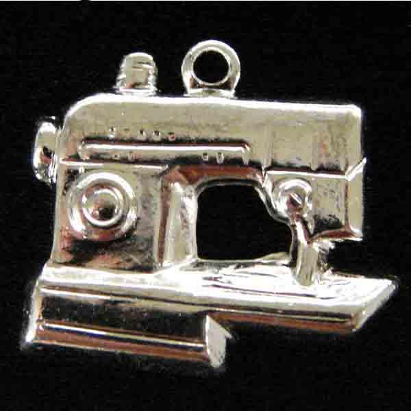 Silver Plate 15x17MM Sewing Machine