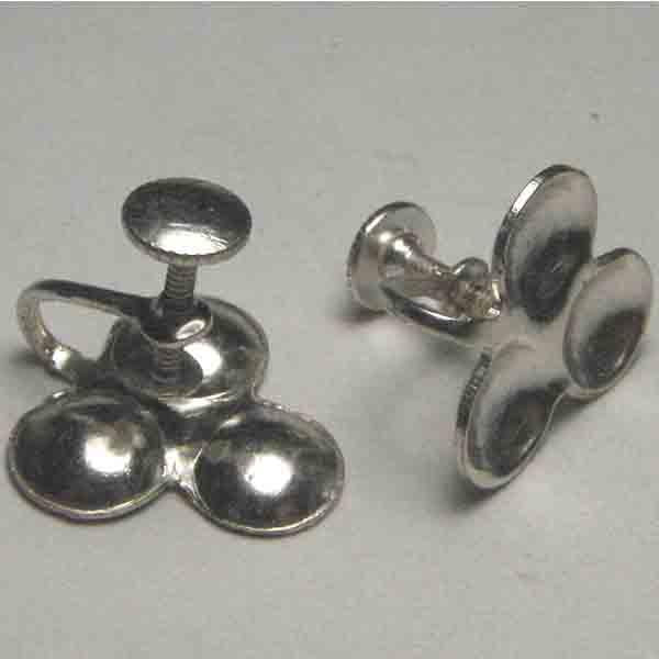 Silver Screw On Earring with Three 7mm Settings