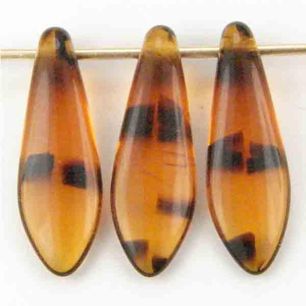 Tortise 15X5MM Dagger Drop